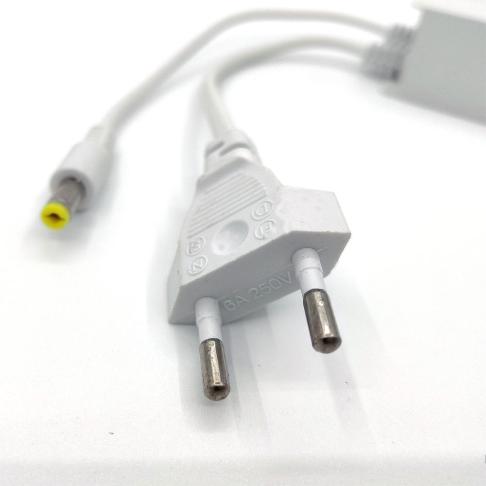 White AC 100-240V Input DC 12V - مراجعة Ac Outdoor Power وسعره