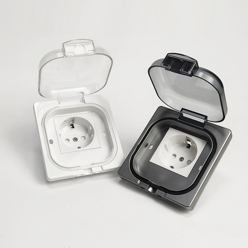 IP65 Waterproof Outdoor Socket - مراجعة Outdoor Powerwall وسعره
